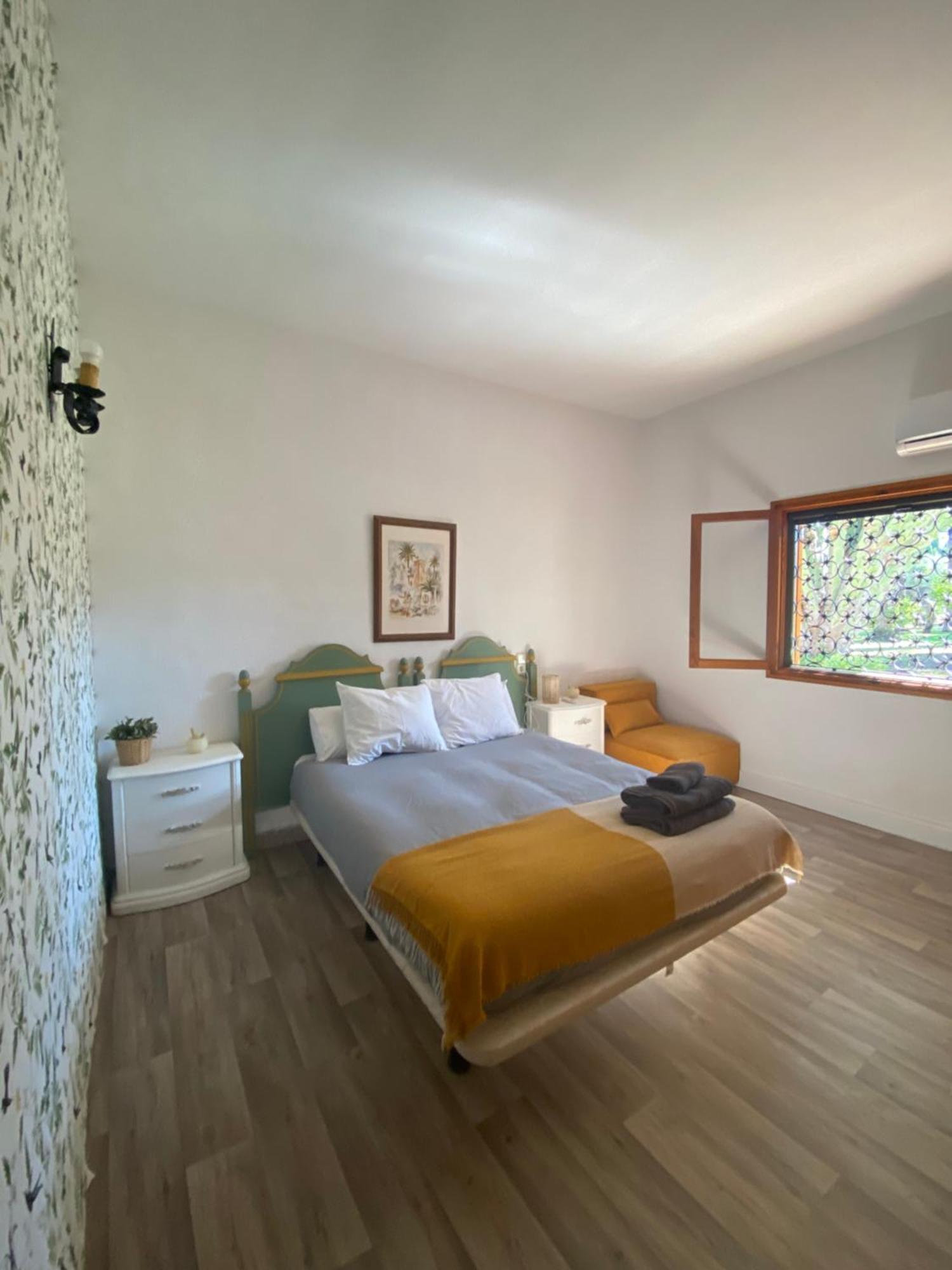 Pink Lemon House Bed and Breakfast Έλτσε Εξωτερικό φωτογραφία
