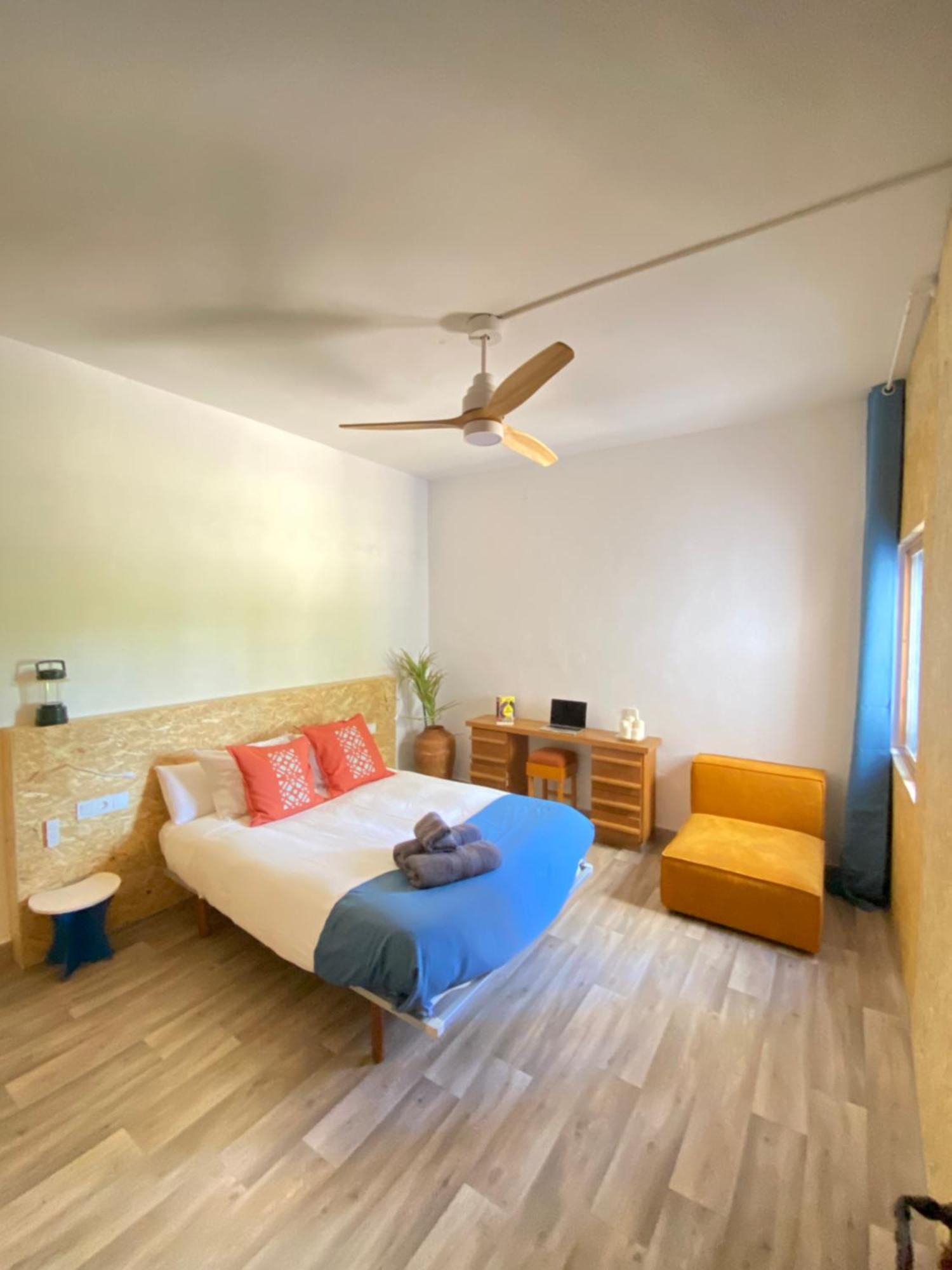 Pink Lemon House Bed and Breakfast Έλτσε Εξωτερικό φωτογραφία