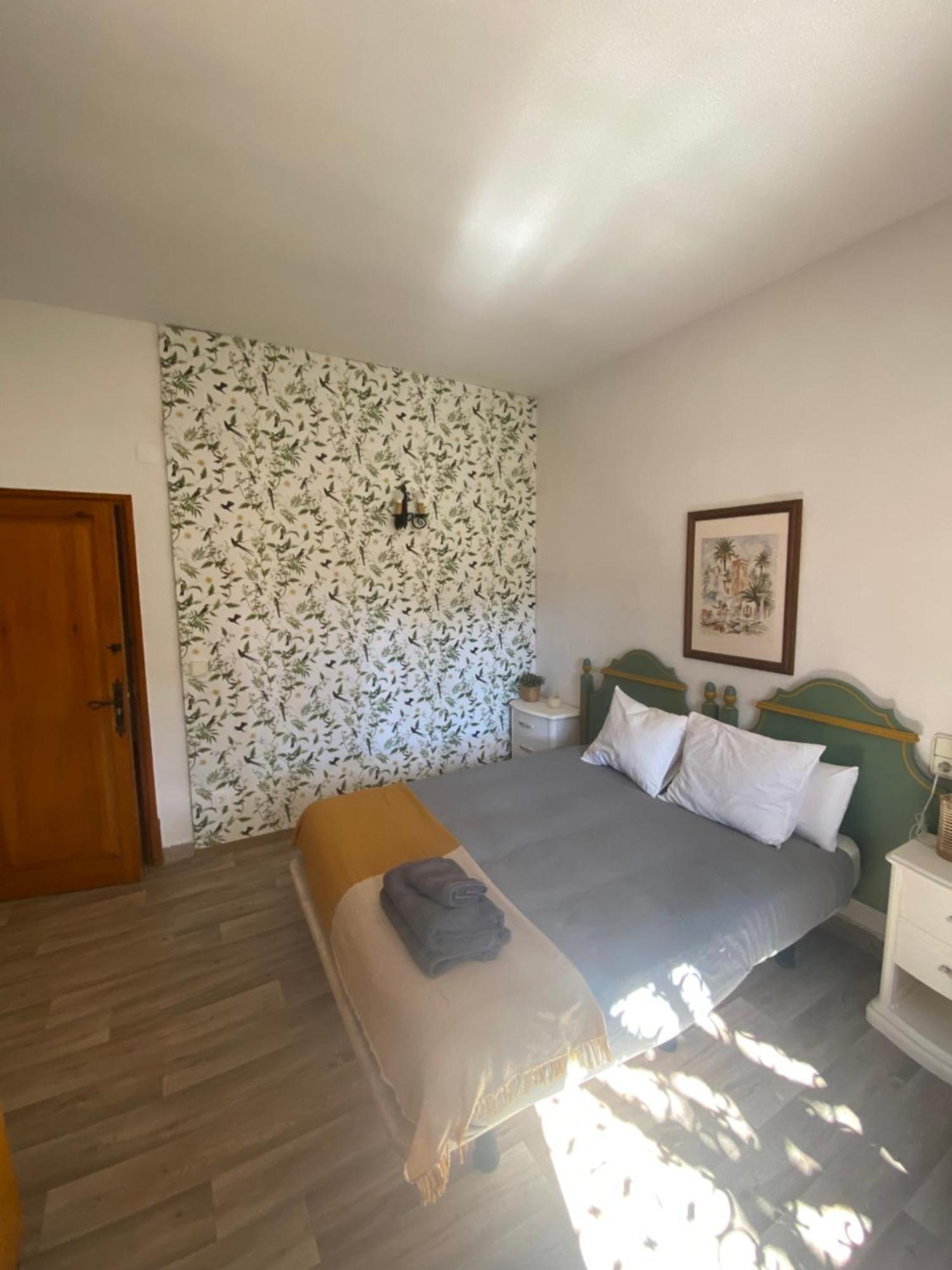 Pink Lemon House Bed and Breakfast Έλτσε Εξωτερικό φωτογραφία